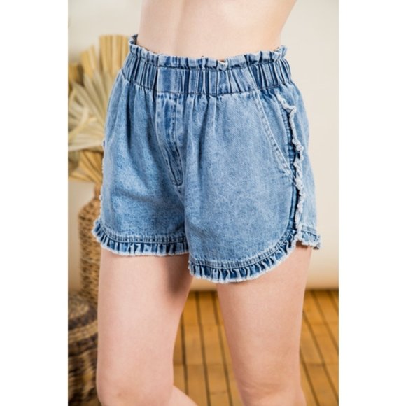 Very J Pants - Denim Ruffle Shorts